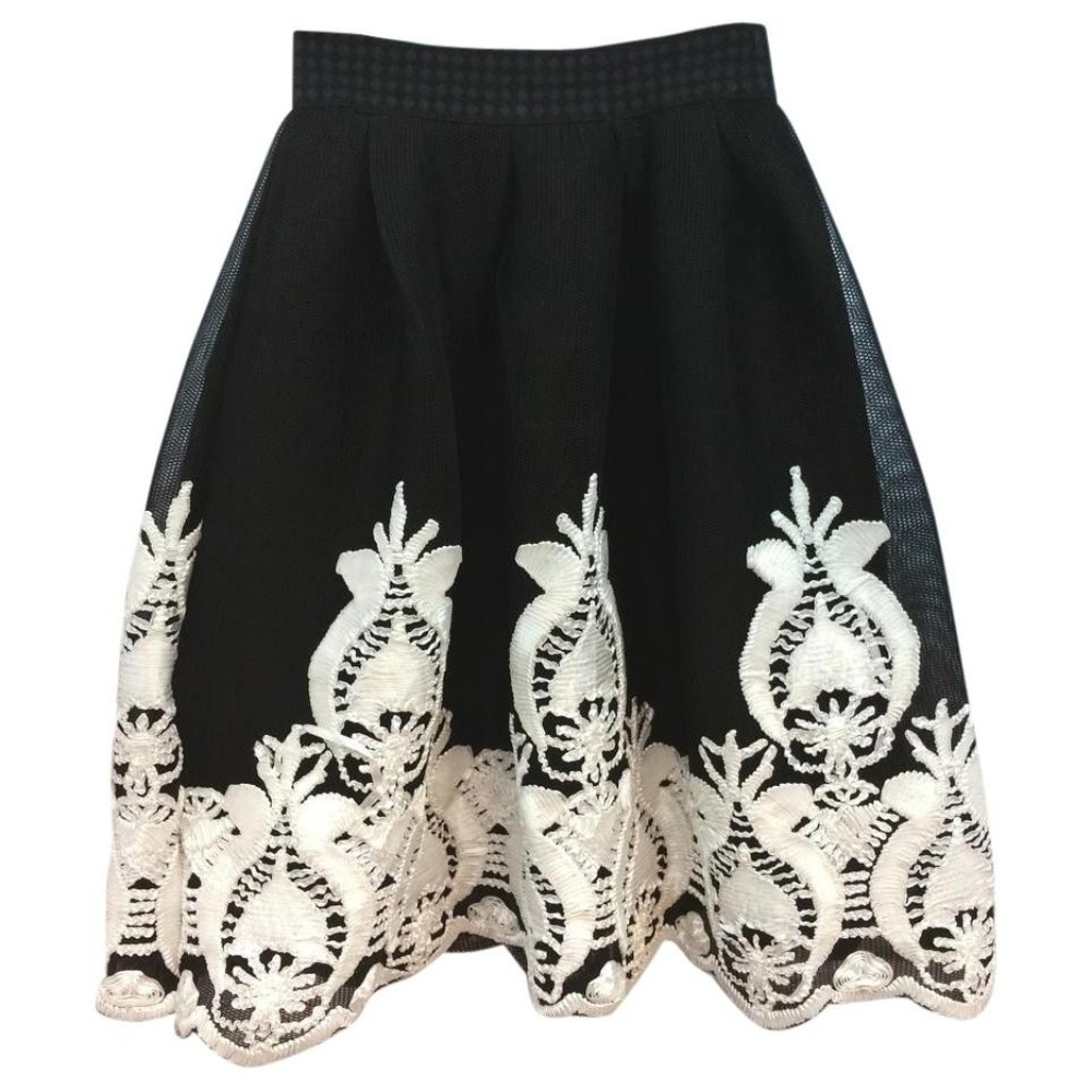 Ina Elastic Waist Soutache White and Black Skirt - Picture 2 of 6
